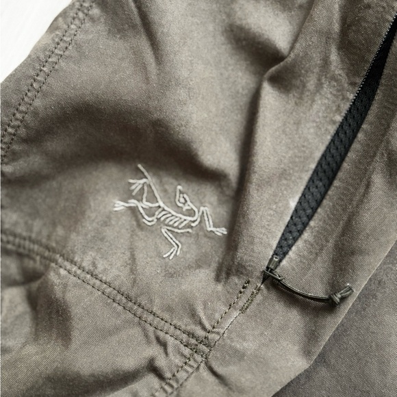 Arc'teryx Womens Konseal Climbing pants Cargo Pants in Green - Picture 3 of 8